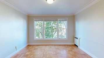 featured image of 1660 Bay St