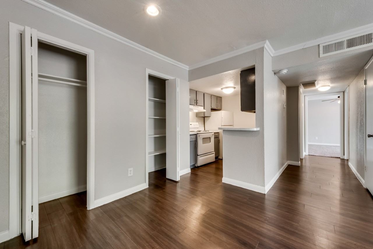 Savan Villas Apartments - Photo 6 of 20