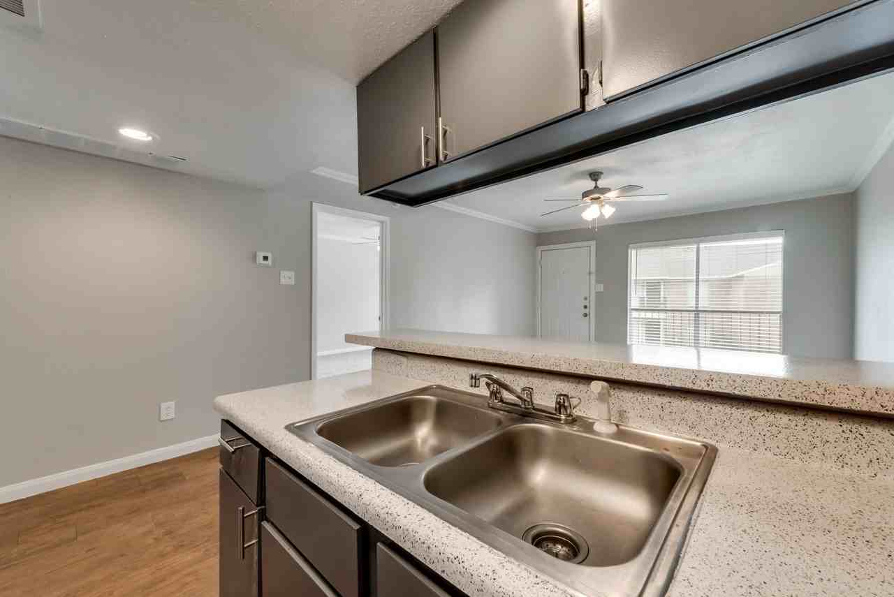 Savan Villas Apartments - Photo 4 of 20