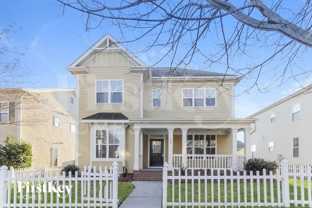 142 Water Oak Dr - Photo 1 of 1