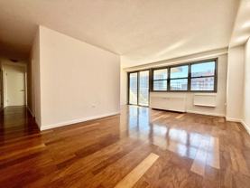 875 Boynton Ave #7M - Photo 1 of 1