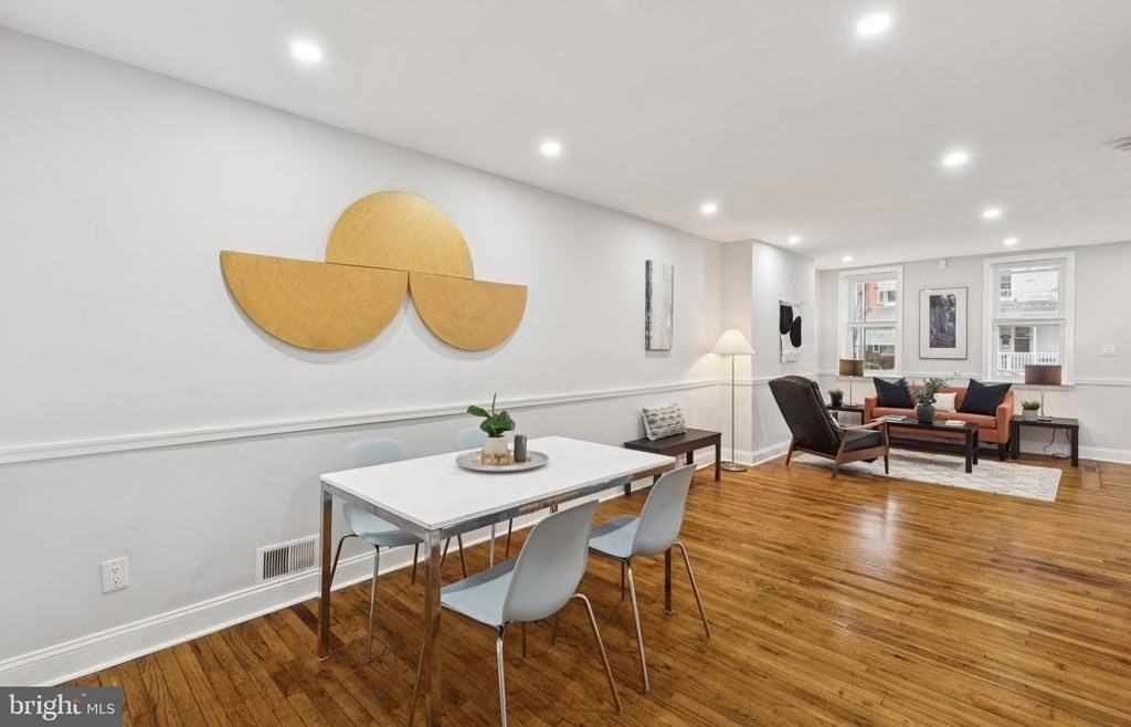 3804 Fairmount Ave - Photo 3 of 26