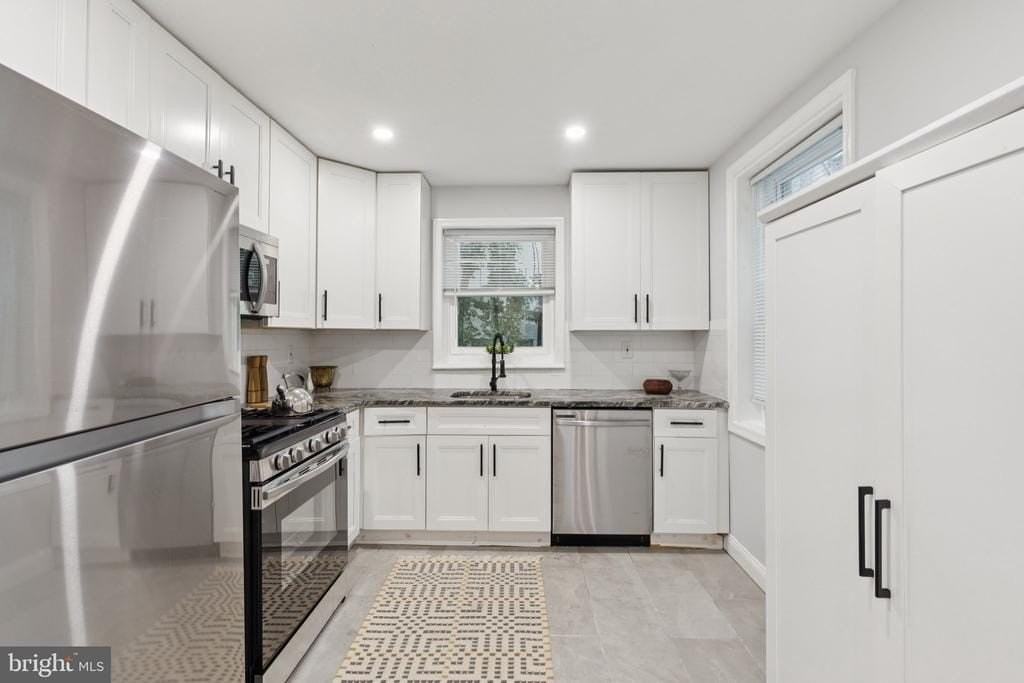 3804 Fairmount Ave - Photo 6 of 26