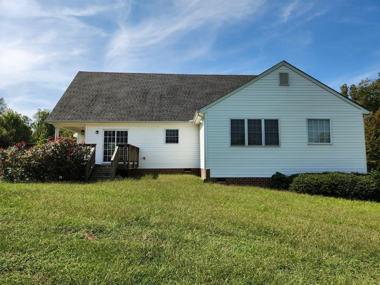 312 Abbey Court - Photo 3 of 14