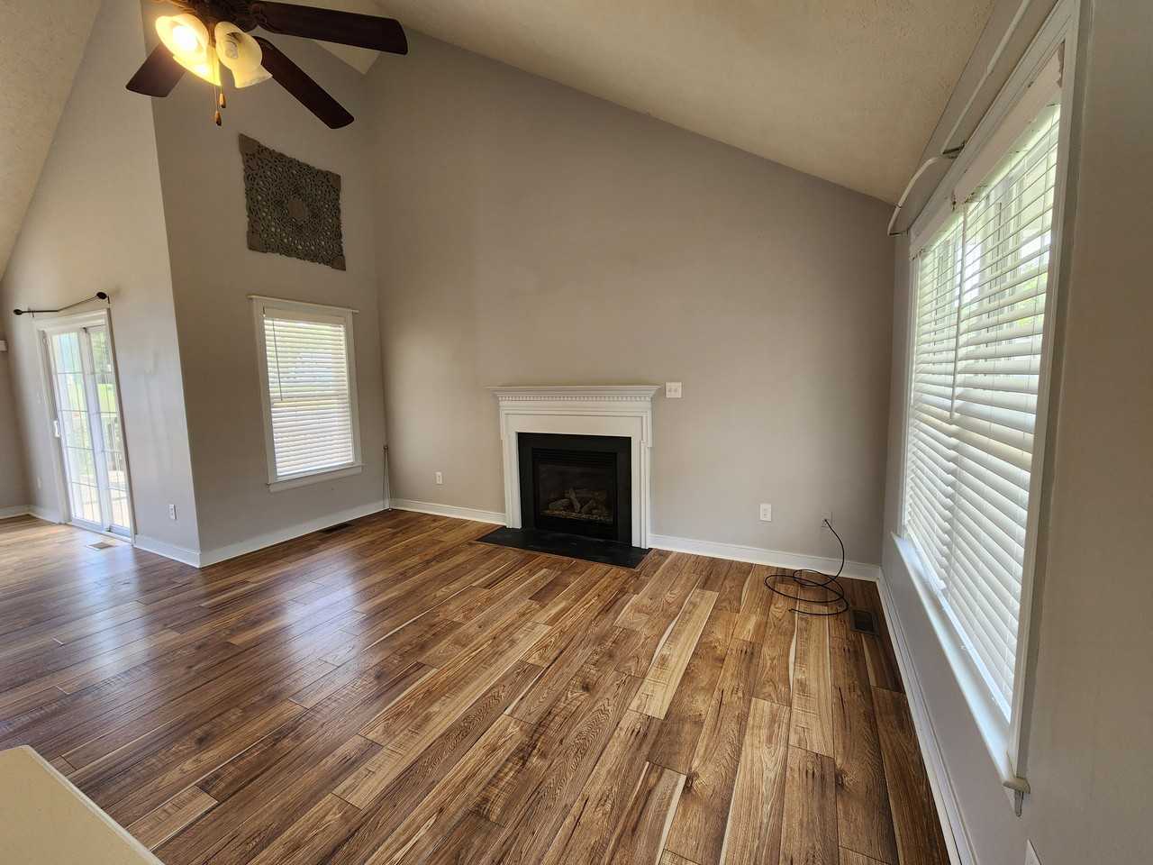 312 Abbey Court - Photo 6 of 14