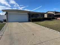 43005 Freeport Dr - Photo 1 of 1