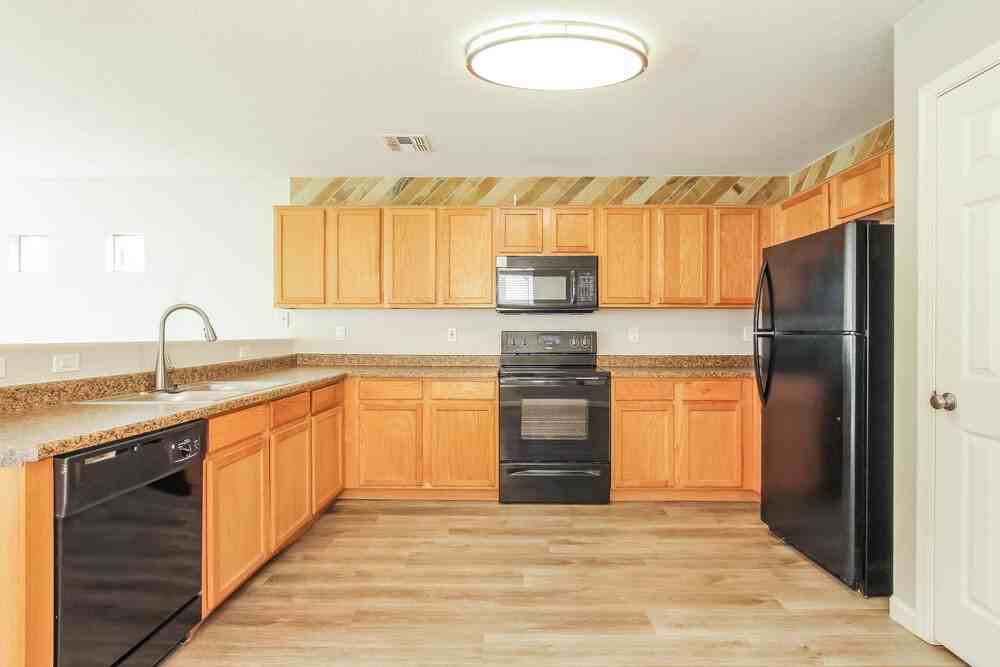 8345 West Hughes Drive - Photo 7 of 18