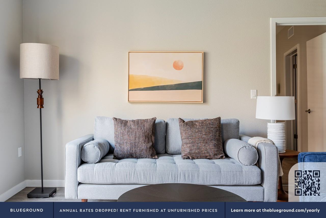 312 Gates Dr #2002 - Photo 3 of 35