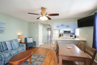 608 Carolina Beach Ave S - Photo 1 of 1
