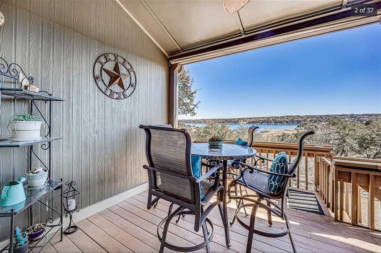 221 Venture Boulevard South #1314607P - Photo 4 of 42