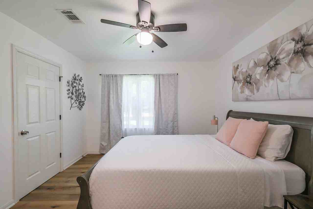 6705 Lodge St #1316410P - Photo 6 of 21