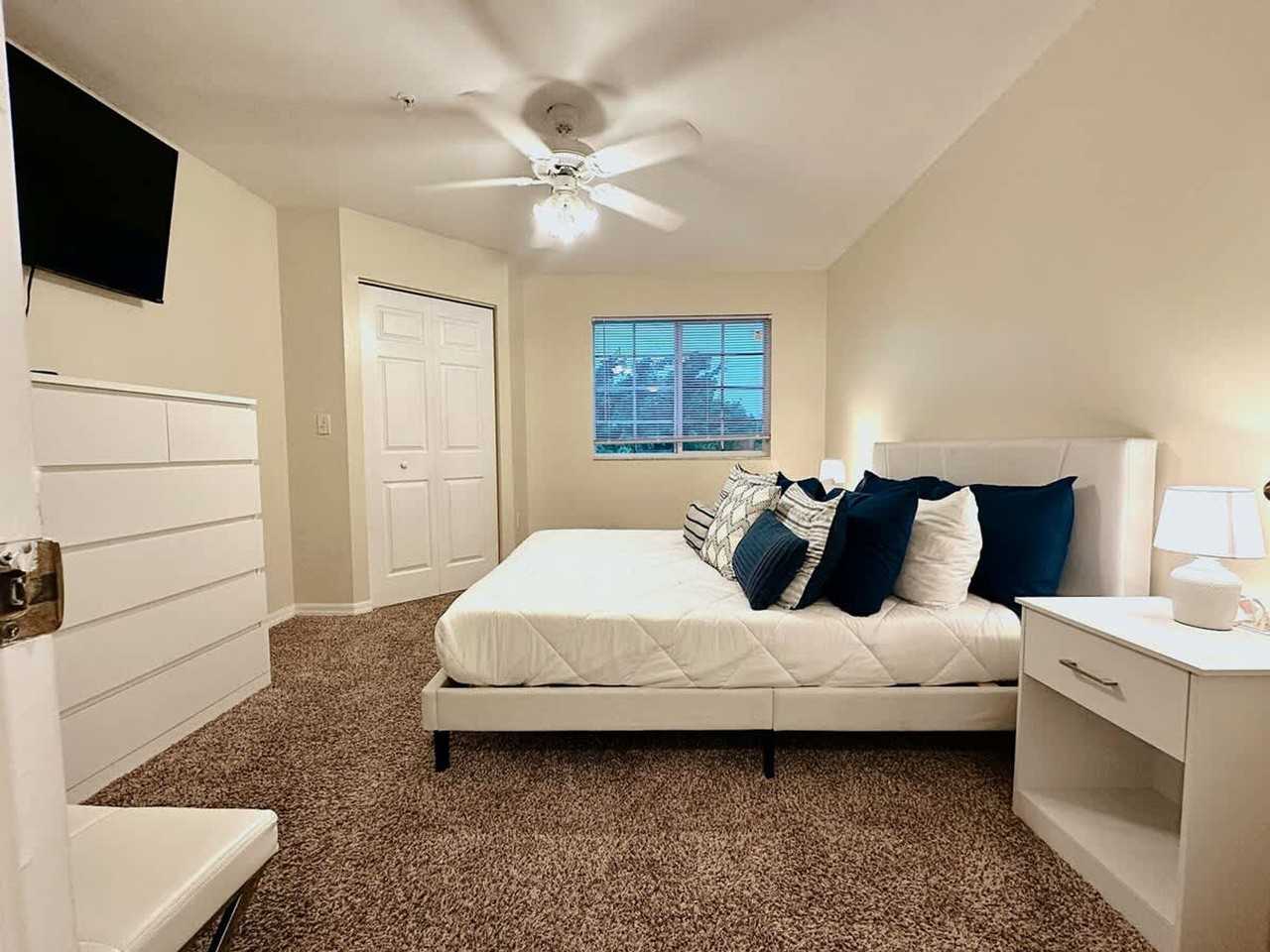 631 Sw 111th Ln #1317403P - Photo 2 of 18