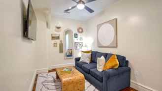604 Baronne St - Photo 1 of 1