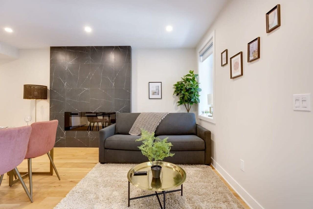 1520 Av Des Pins O #1319147P - Photo 4 of 23