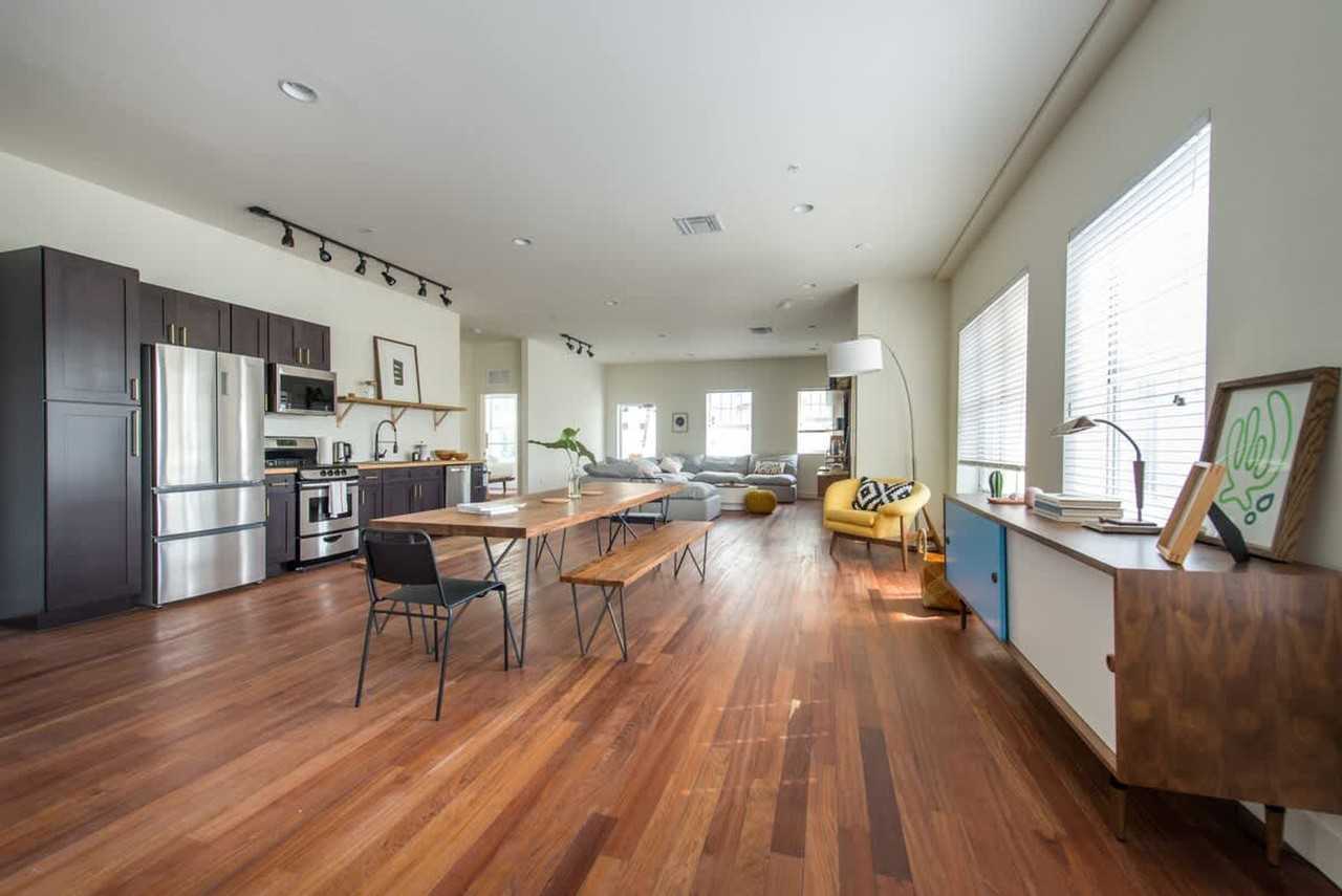 701 4th St #1320732P - Photo 7 of 44