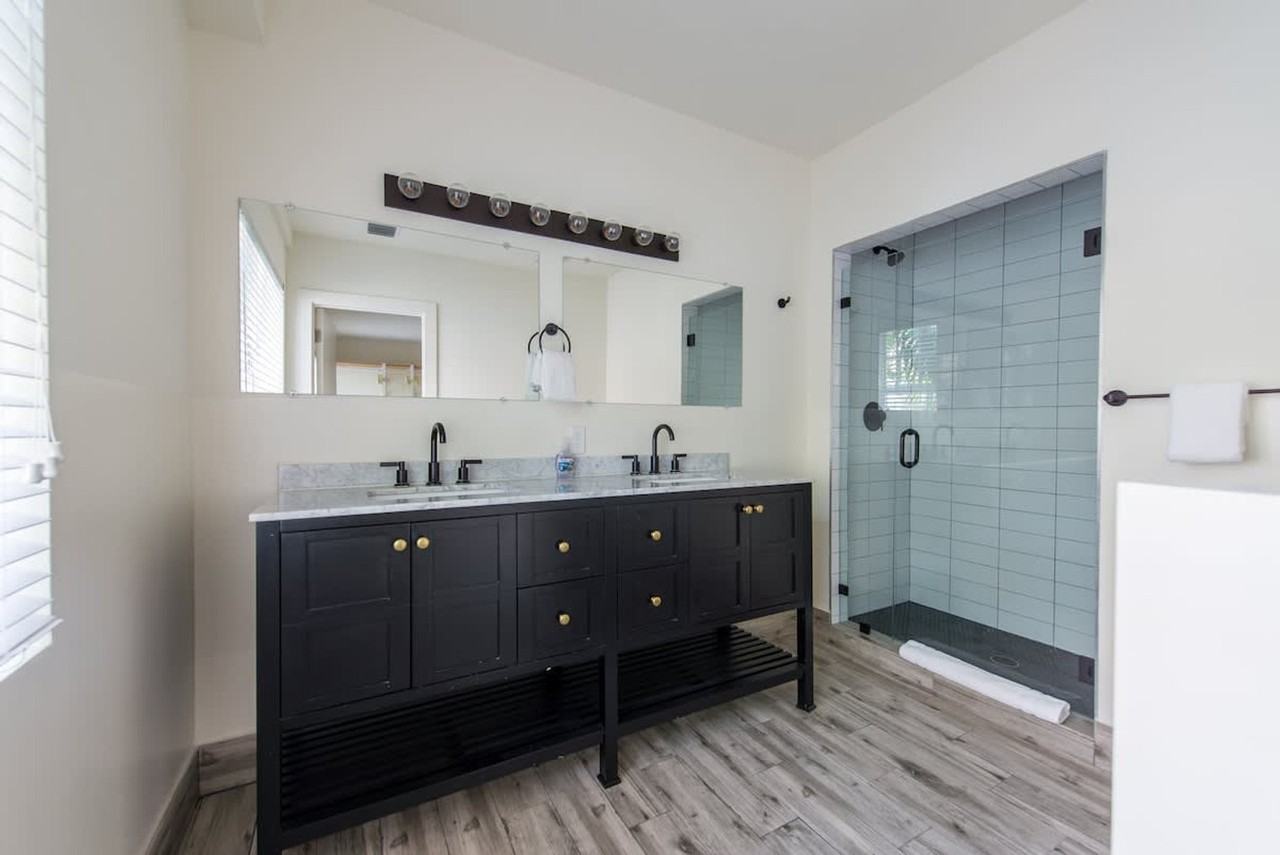 747 4th Street - Photo 7 of 21
