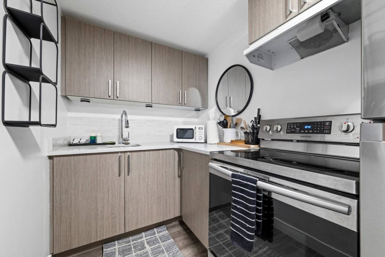 10751 92 St Nw #1308636P - Photo 6 of 29