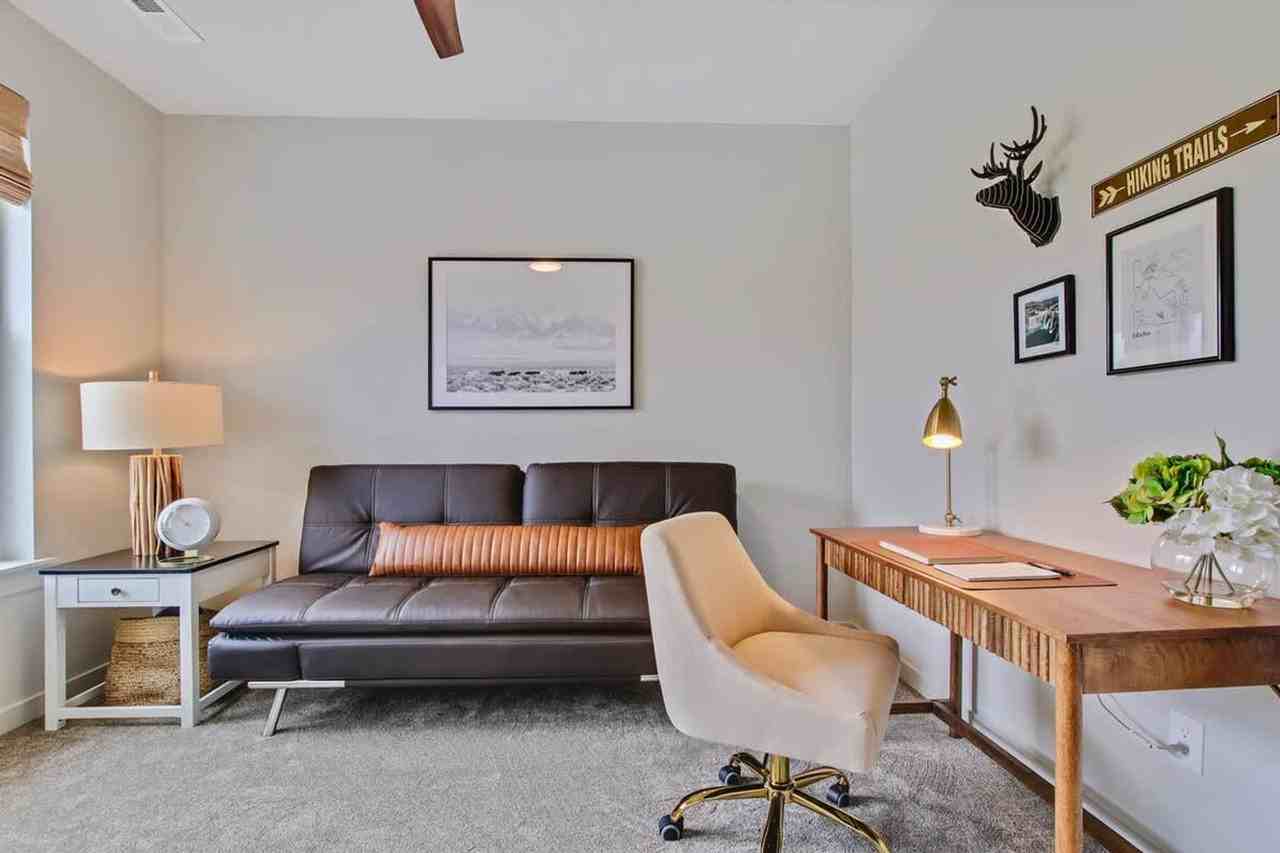 313 S Iceberg Lake Ave #1250647P - Photo 2 of 48