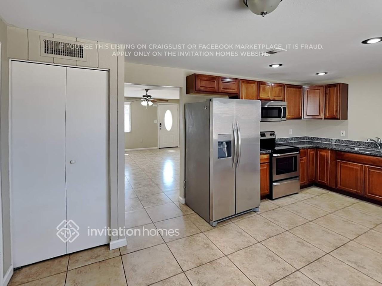 1536 W Andorra Dr - Photo 6 of 17