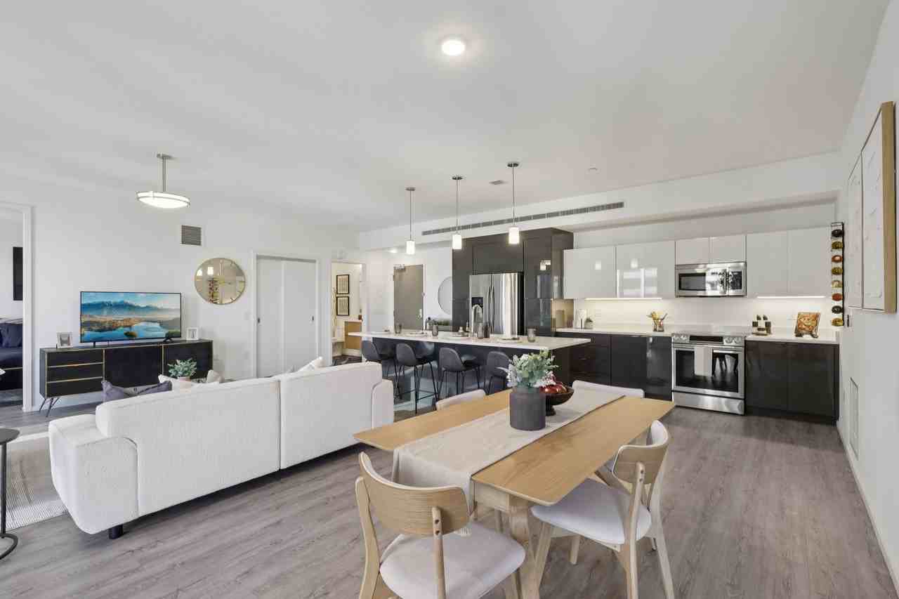 The Beacon Cleveland - Photo 7 of 39