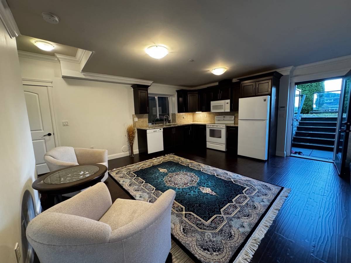 788 13th Street - Photo 2 of 10