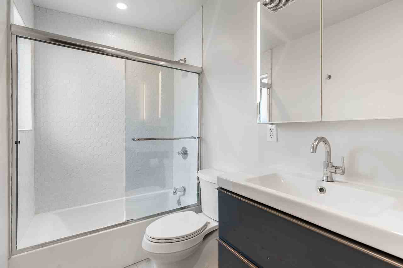 4206 South Centinela Avenue #B - Photo 4 of 8