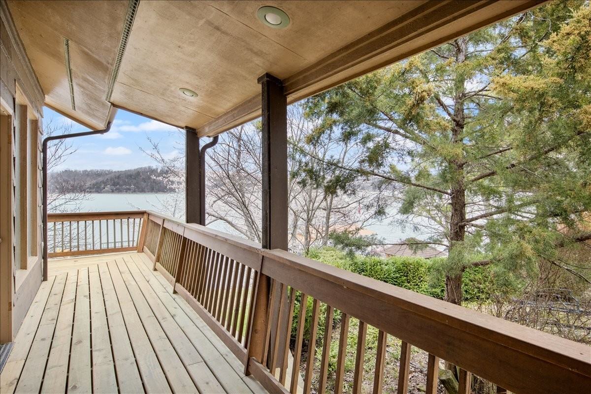 1408 Crystal Springs Rd - Photo 6 of 50