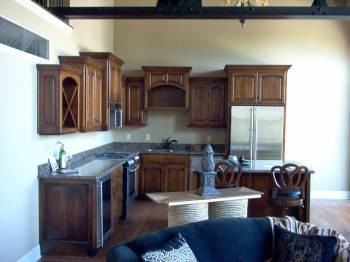 1715 Summit Street #203 - Photo 3 of 7