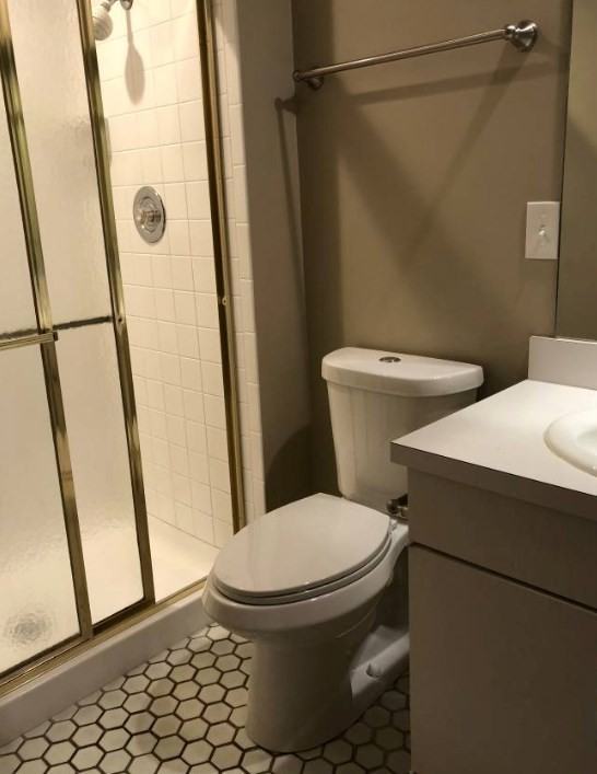 3804 Pennsylvania Avenue - Photo 7 of 11