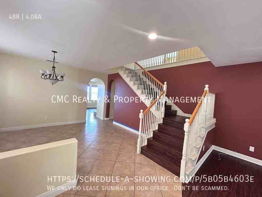 2541 Hillcrest St - Photo 7 of 32