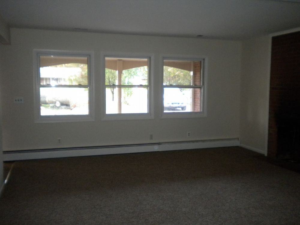 5124 Rock Springs Rd - Photo 2 of 19