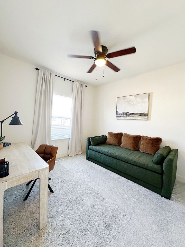 West Heights Townhomes - Photo 5 of 20