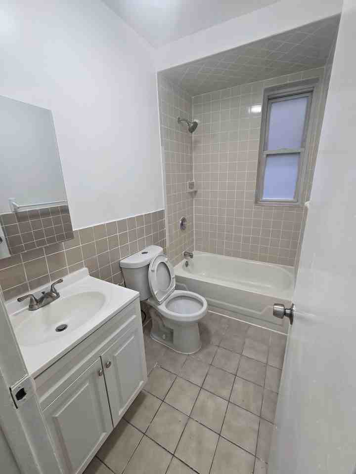 225 Lake Street #0 - Photo 2 of 6