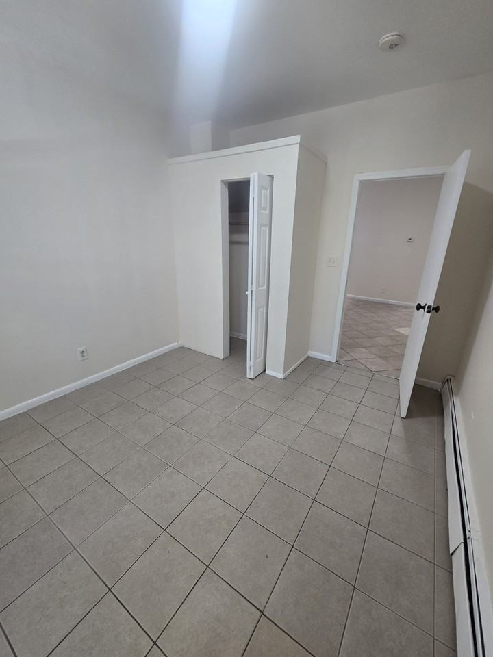 225 Lake Street #0 - Photo 3 of 6