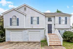 featured image of 3481 Oak Leaf Ct