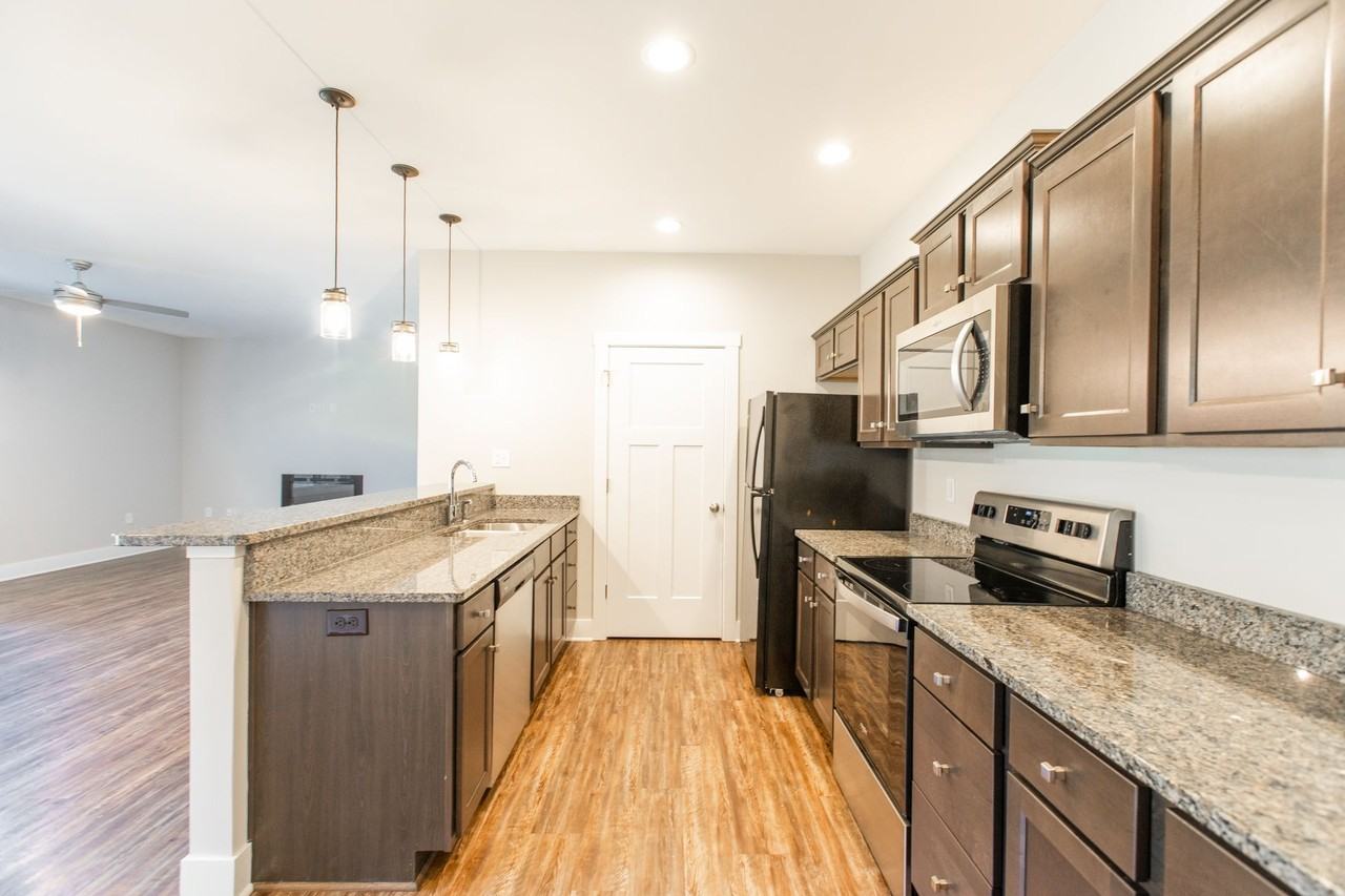 Eleven25 - Photo 3 of 20