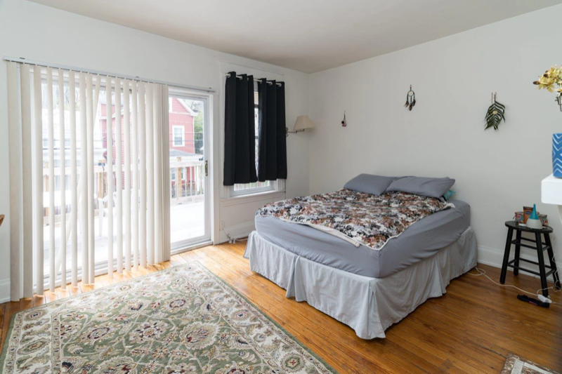 420 Ada St #2 - Photo 5 of 11