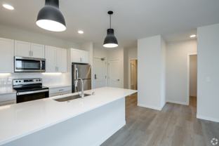 Lakeshore Ridge Apartrments - Photo 1 of 1