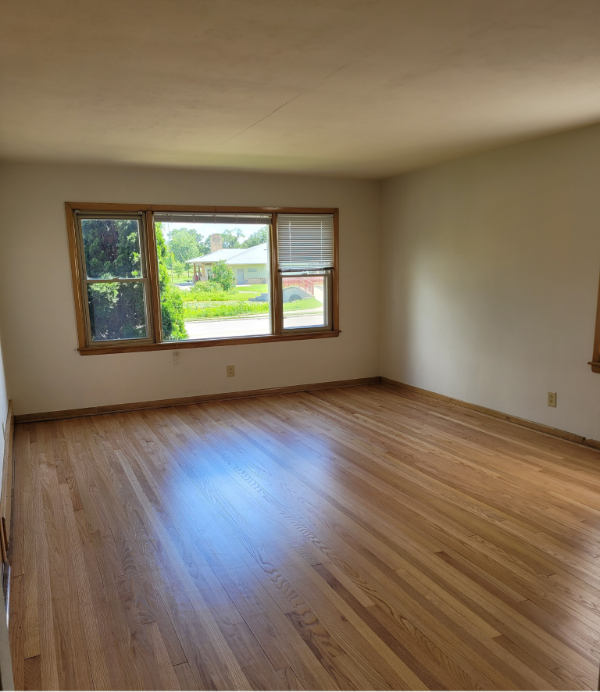 1441 E Johnson St #D - Photo 2 of 4