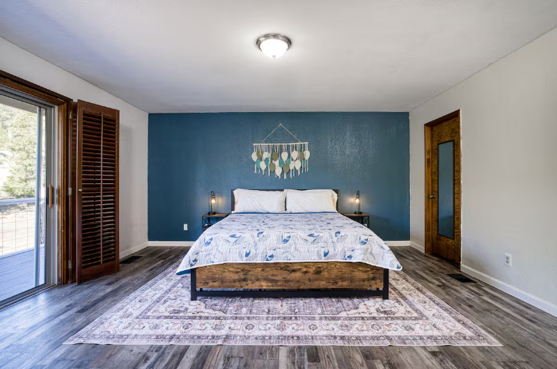 5663 Creel Rd - Photo 3 of 8