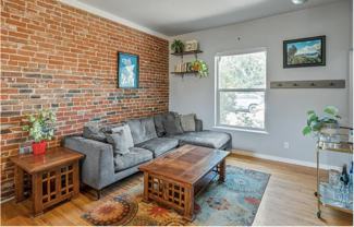 418 Fox St - Photo 1 of 1