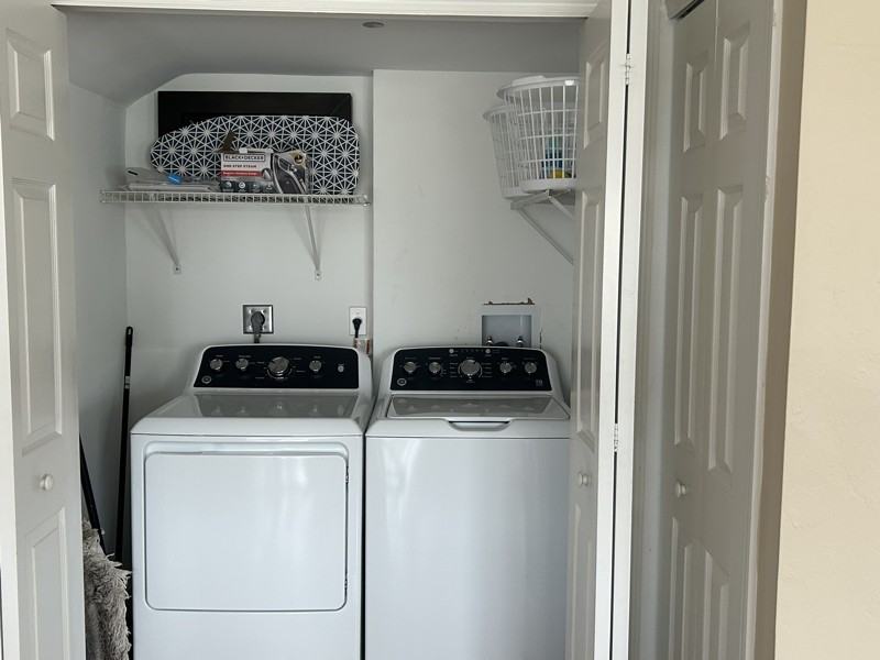 5240 South Chiquita Boulevard #C - Photo 7 of 20