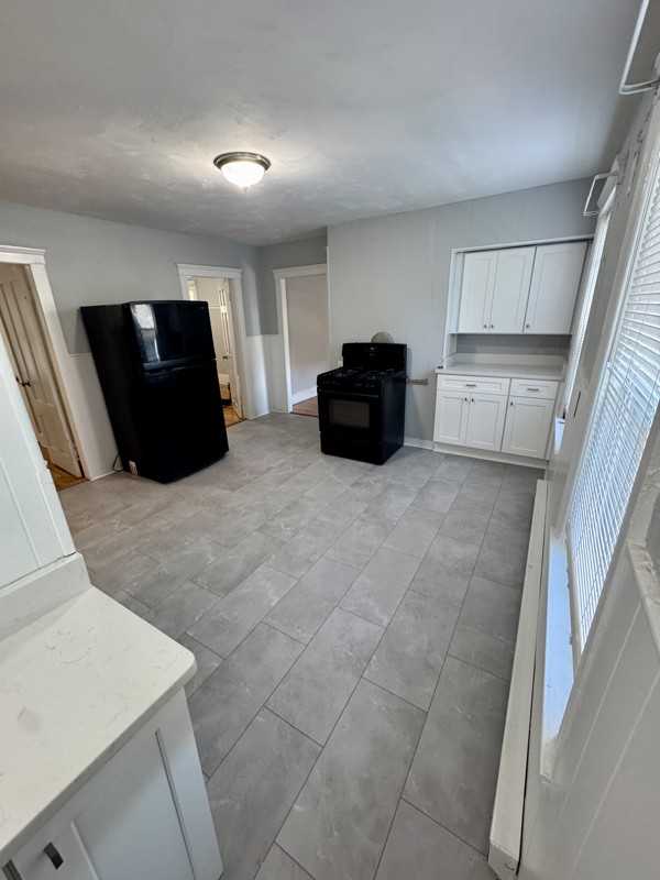 31 Falmouth St #2 - Photo 3 of 11