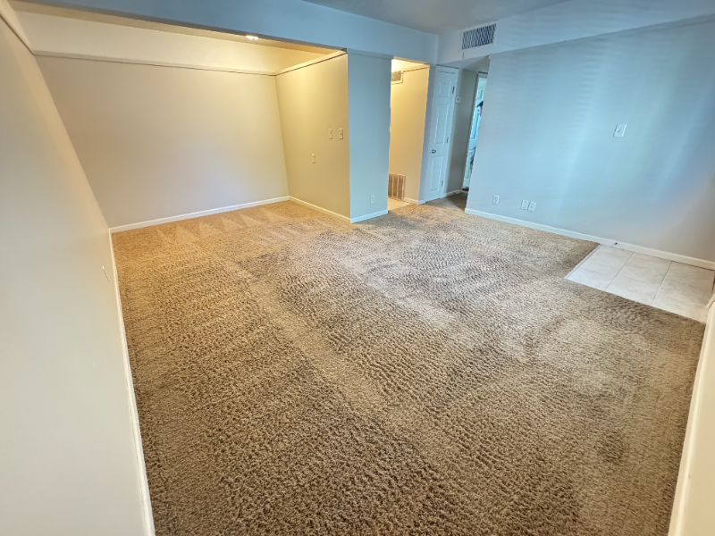 1425 G St #6 - Photo 6 of 10