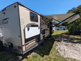 featured image of 6501 Plunkett St