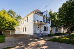 featured image of 734 Crosby St Nw #1