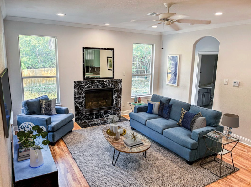 4224 Las Brisas Dr - Photo 2 of 15