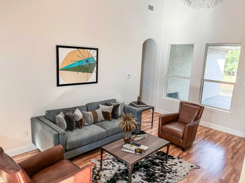 4224 Las Brisas Dr - Photo 7 of 15