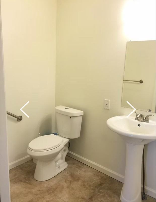 102 Gilfillan St - Photo 2 of 7