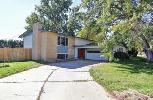 featured image of 8365 W Wyndham Ln